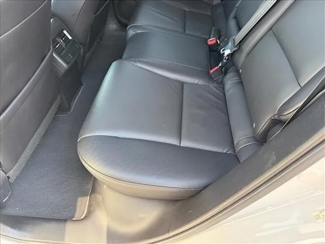 Used 2017 White Acura Base image 9