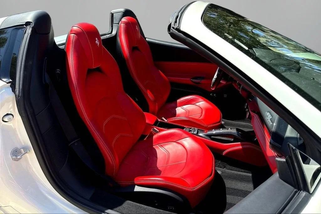 Certified Used 2019 Bianco Avus Ferrari  image 23