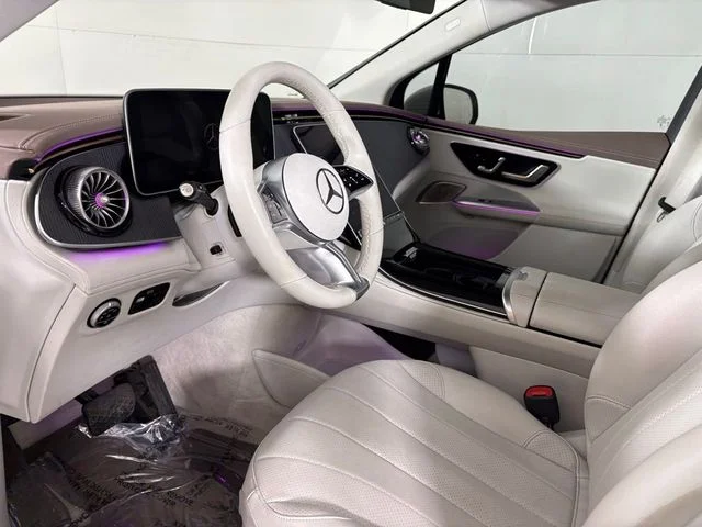 Used 2023 White Mercedes-Benz 350+ SUV image 21