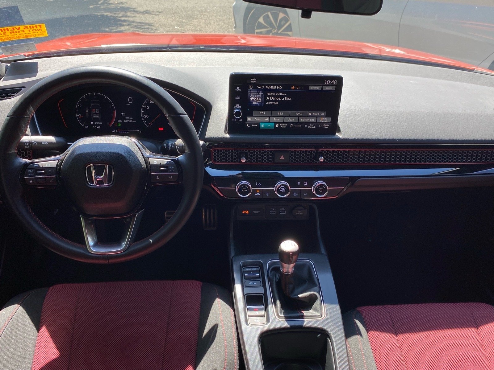Used 2023  Honda Si image 11