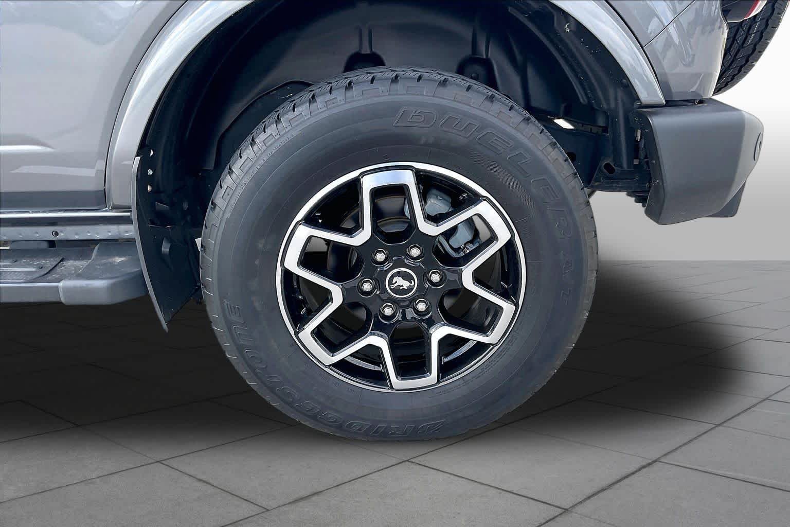 Used 2023 Carbonized Gray Metallic Ford Outer Banks image 11