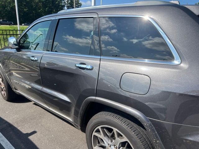 Used 2021 Crystal Metallic Jeep Overland image 6