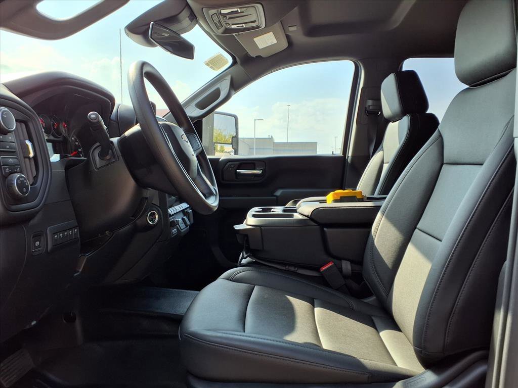 2025 Chevrolet Silverado 3500 HD Work Truck - Photo 13