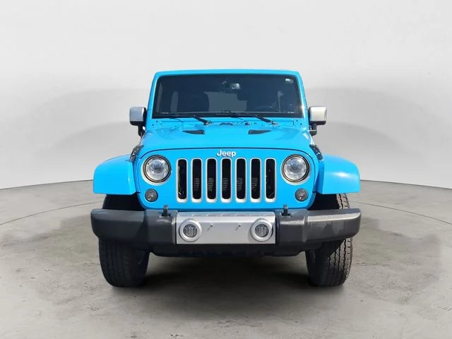 Used 2017  Jeep Unlimited Sahara image 8
