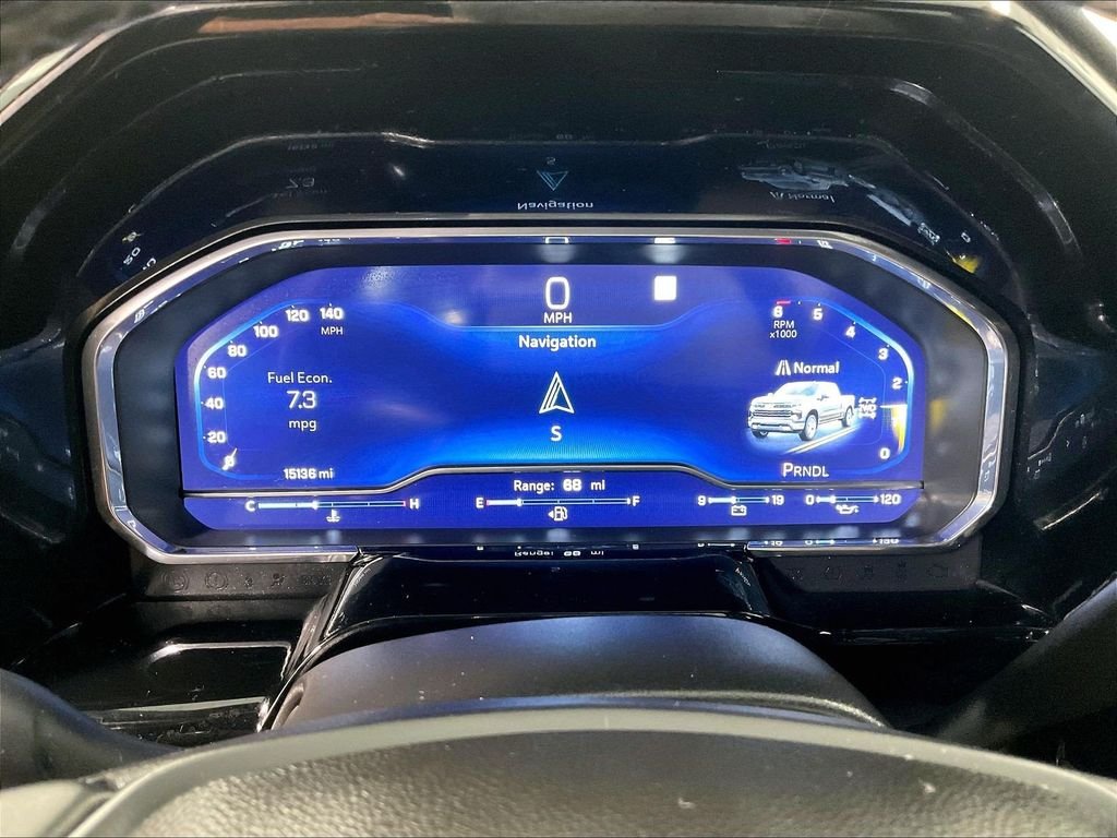 Used 2023 Gray Chevrolet LT image 24