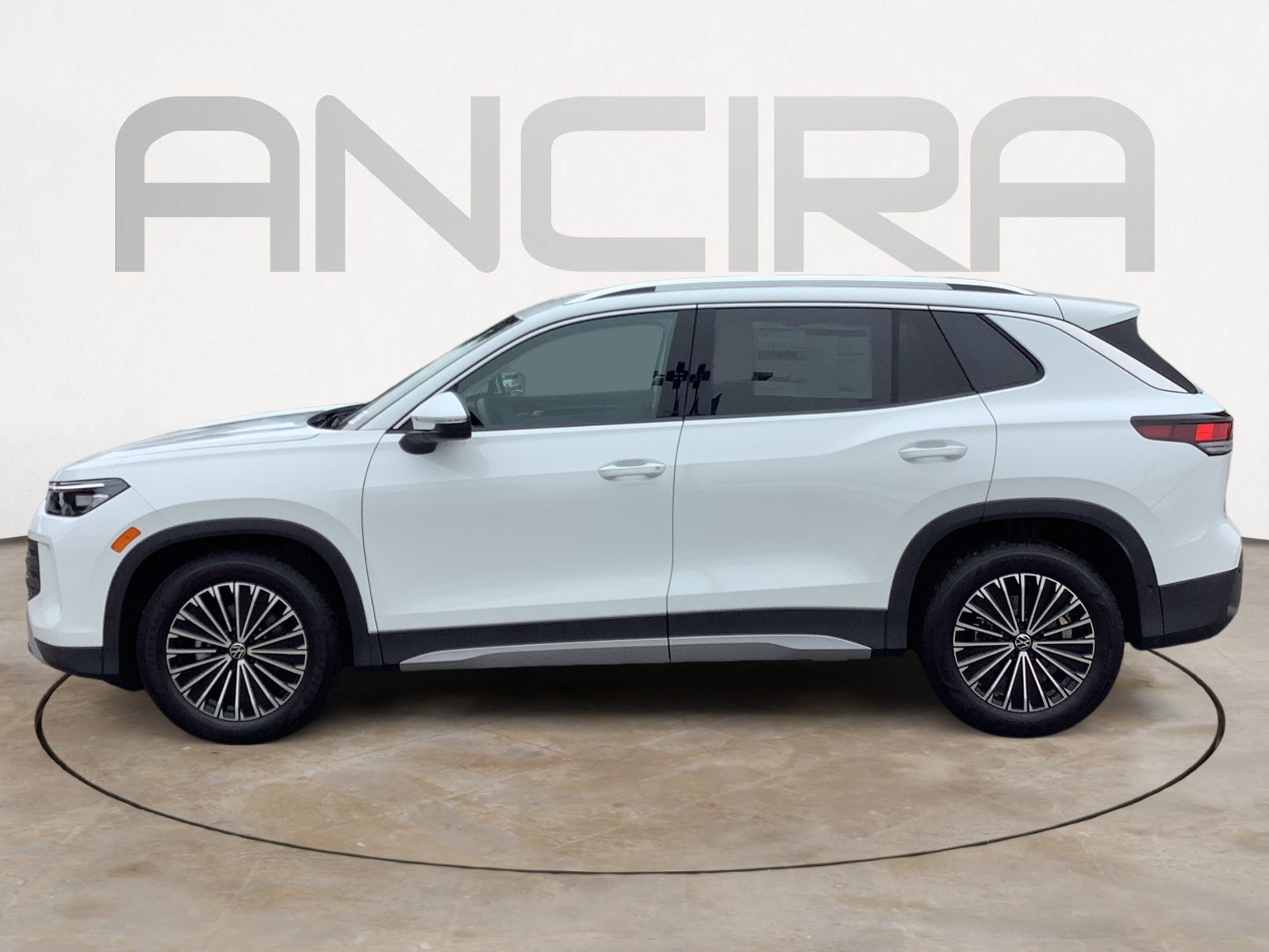 New 2026 PURE WHITE Volkswagen S image 5