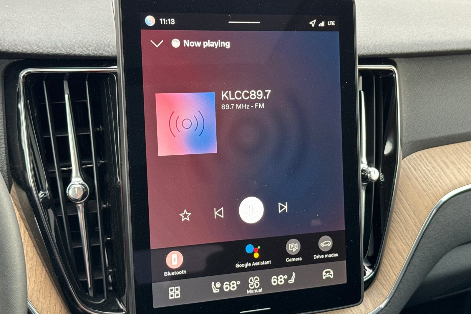 2026 Volvo XC60 Plus - Photo 17