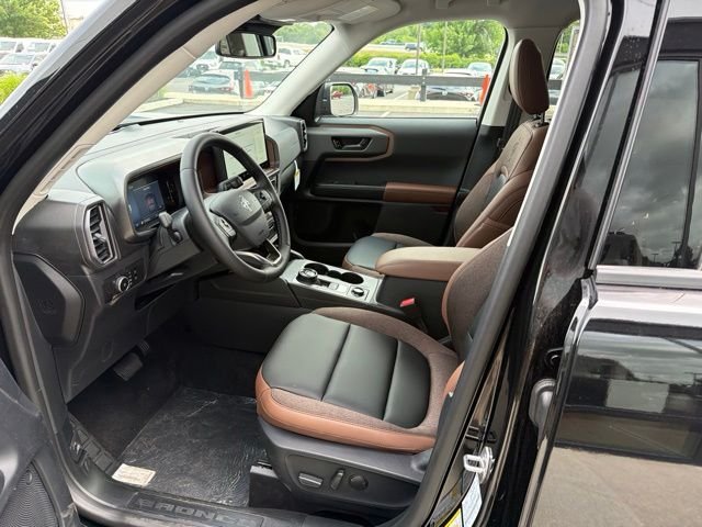 New 2026 Shadow Black Ford Outer Banks® image 11