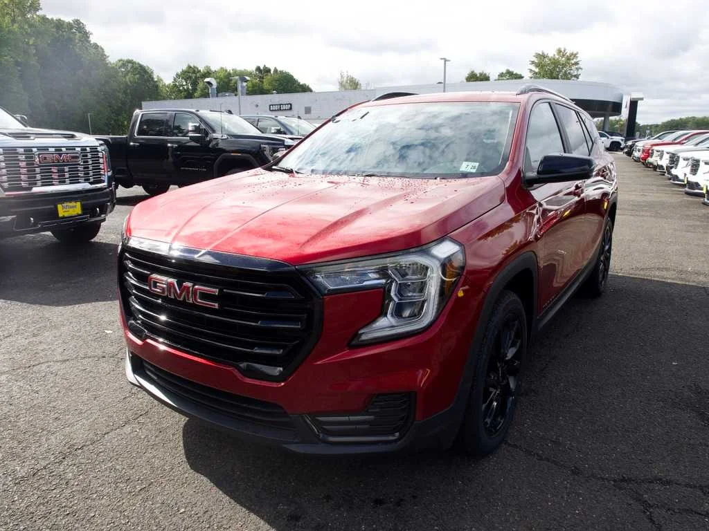 2023 GMC Terrain SLE