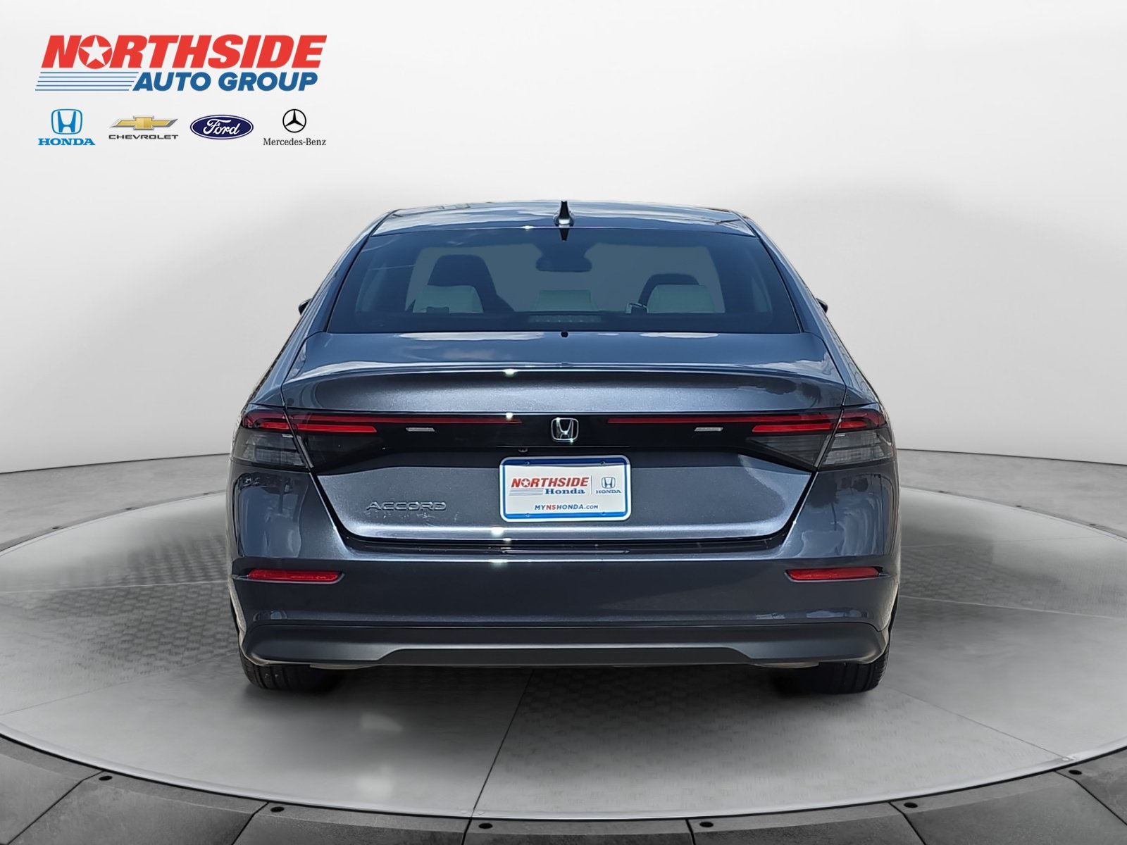 Used 2024 Meteorite Gray Metallic Honda EX image 6