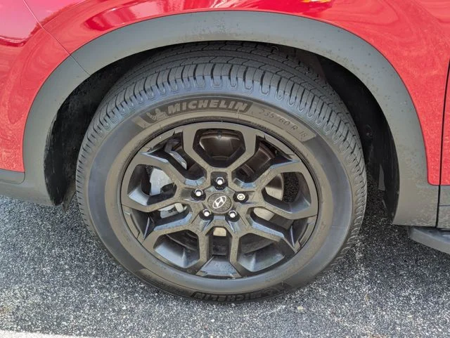 Certified Used 2022 Red Hyundai XRT image 9