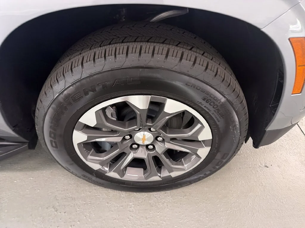 New 2026 Sterling Gray Metallic Chevrolet LT image 4