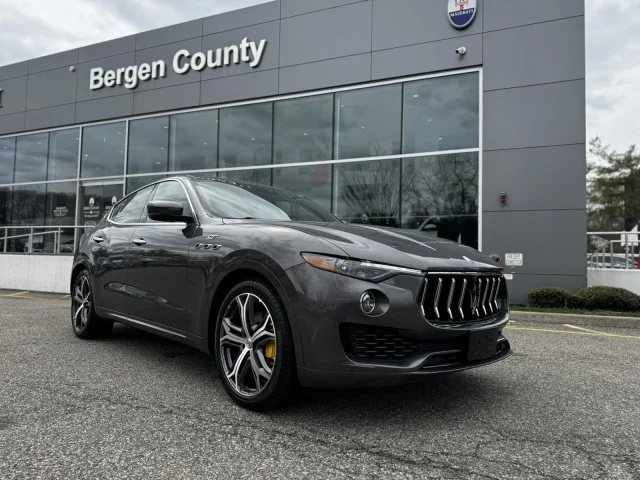 Used 2023 Grigio Maratea Metallic Maserati GT ~ Comfort & Convenience Package !! CPO ELEGIBLE !! image 3