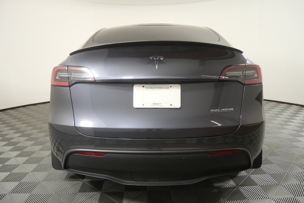 Used 2023  Tesla Performance image 6