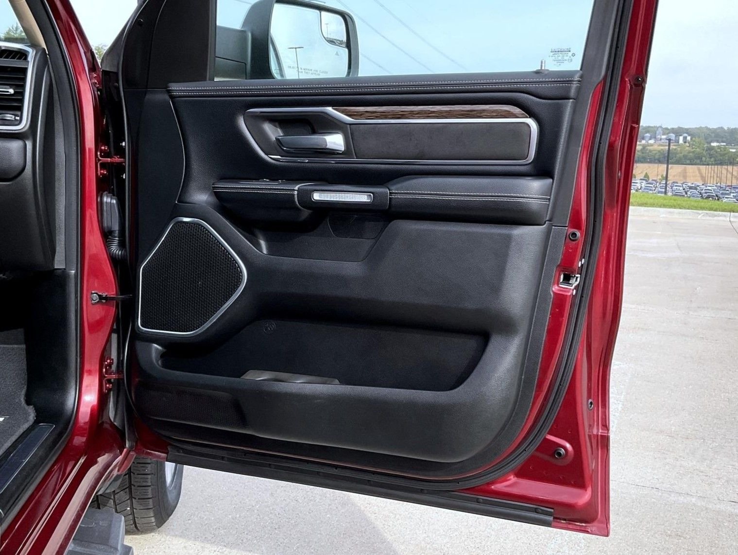 Used 2019 Red Ram Laramie image 17