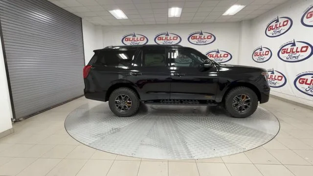 New 2027 Agate Black Metallic Ford Tremor image 11