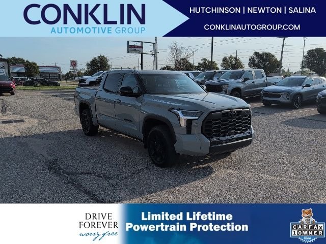 Used 2024 Green Toyota Limited image 1