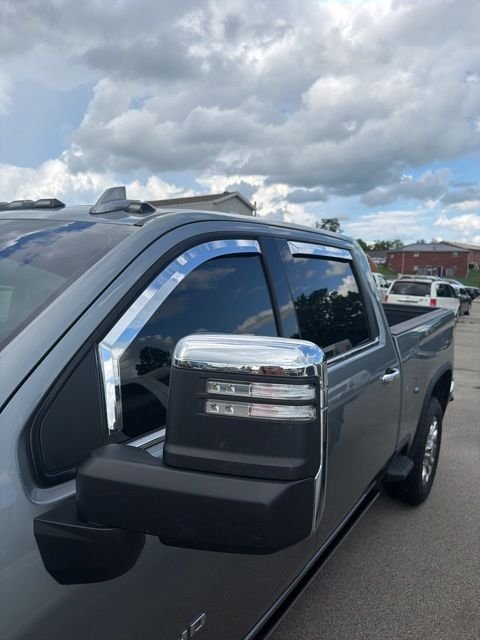 Used 2025 Gray Chevrolet LTZ image 7