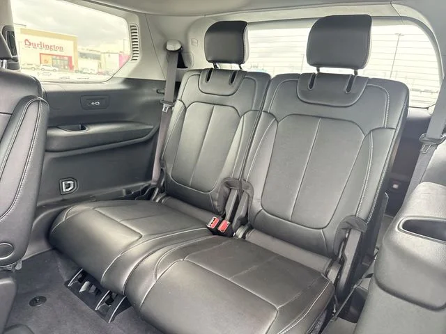 Used 2024 Gray Jeep Limited image 23