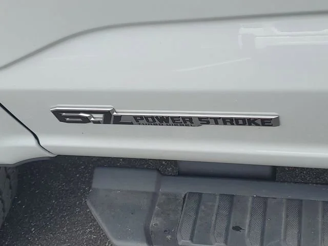 Used 2025 Avalanche Ford XL image 29