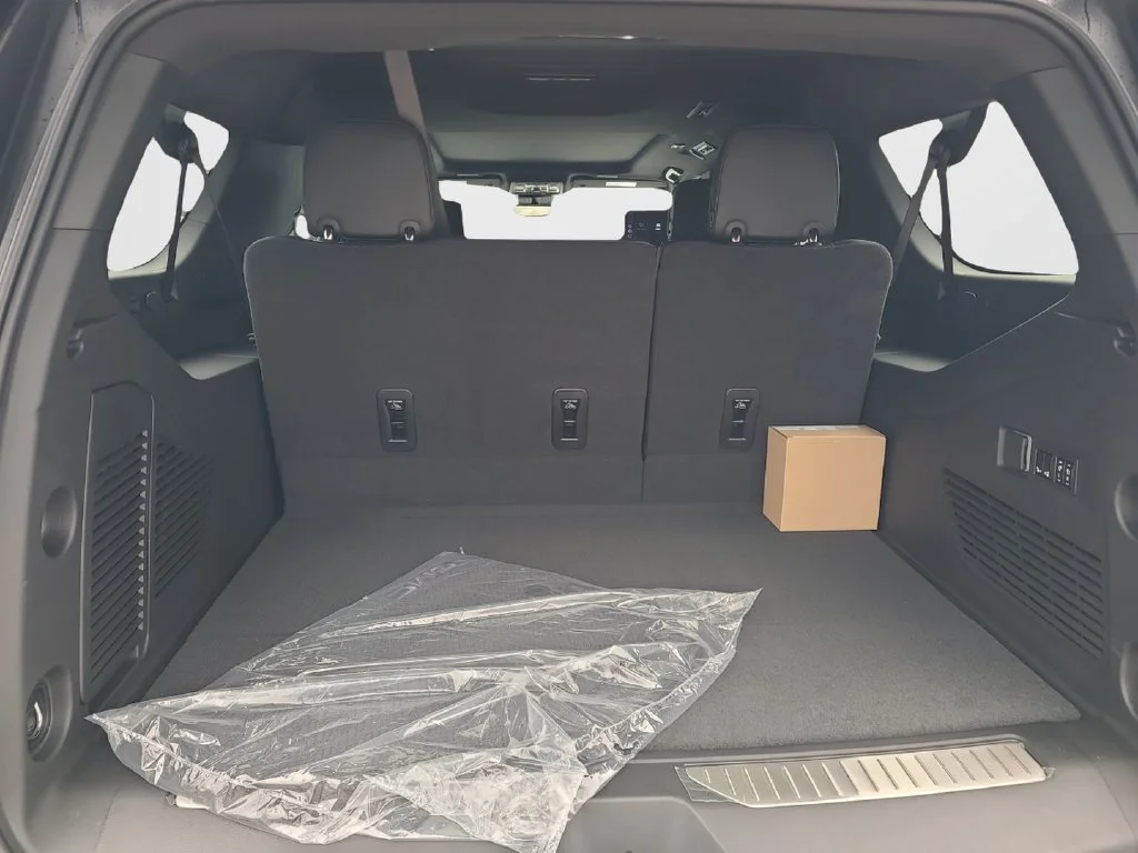 New 2026 Glacier White Tricoat GMC Denali image 9