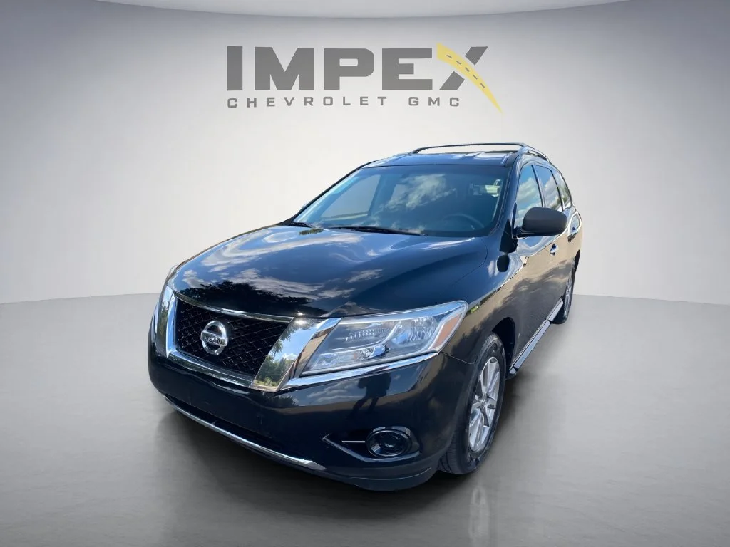 Used 2015 C Black Nissan S image 1
