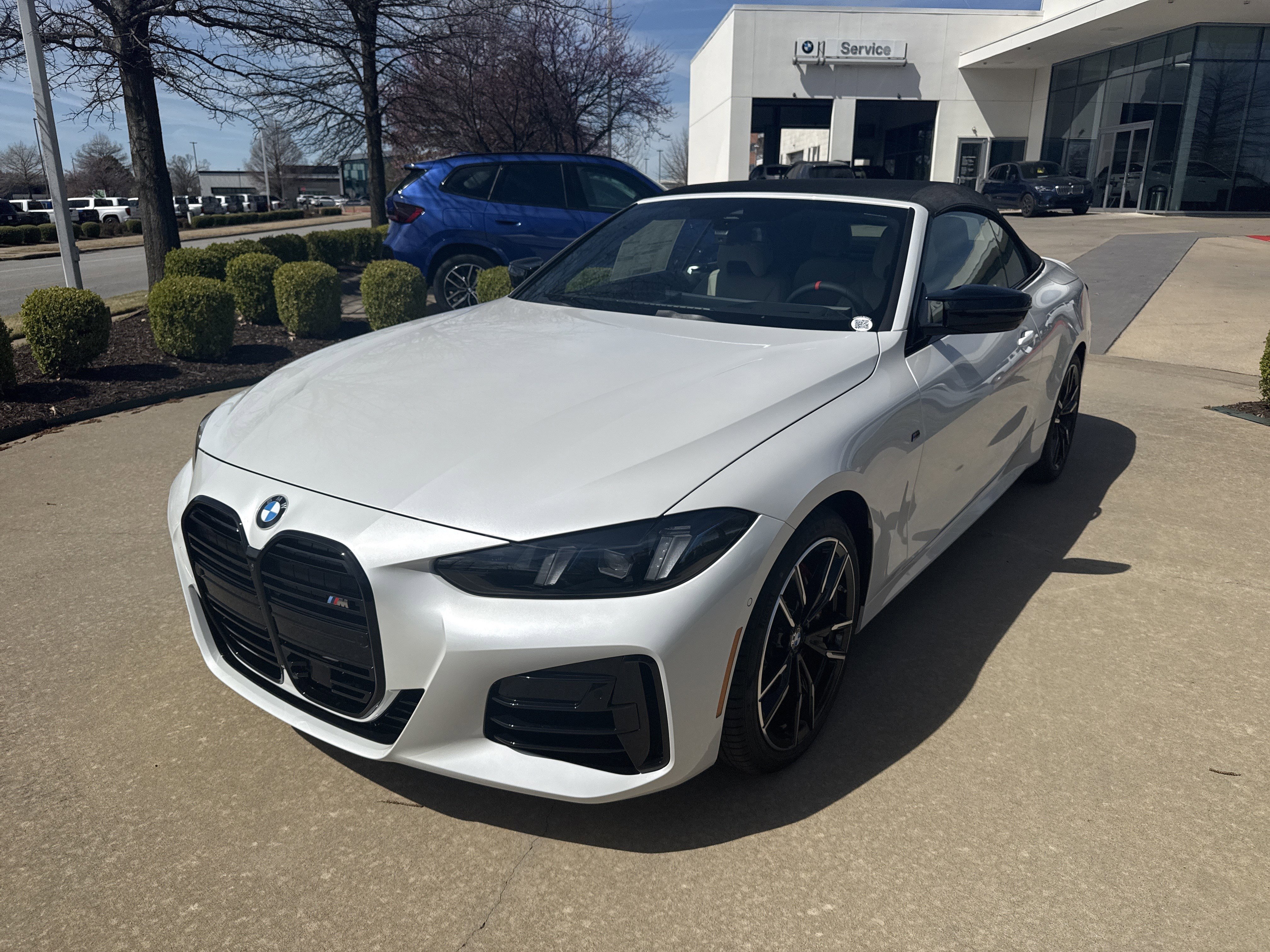 2026 BMW 4 Series M440i Convertible xDrive's photo