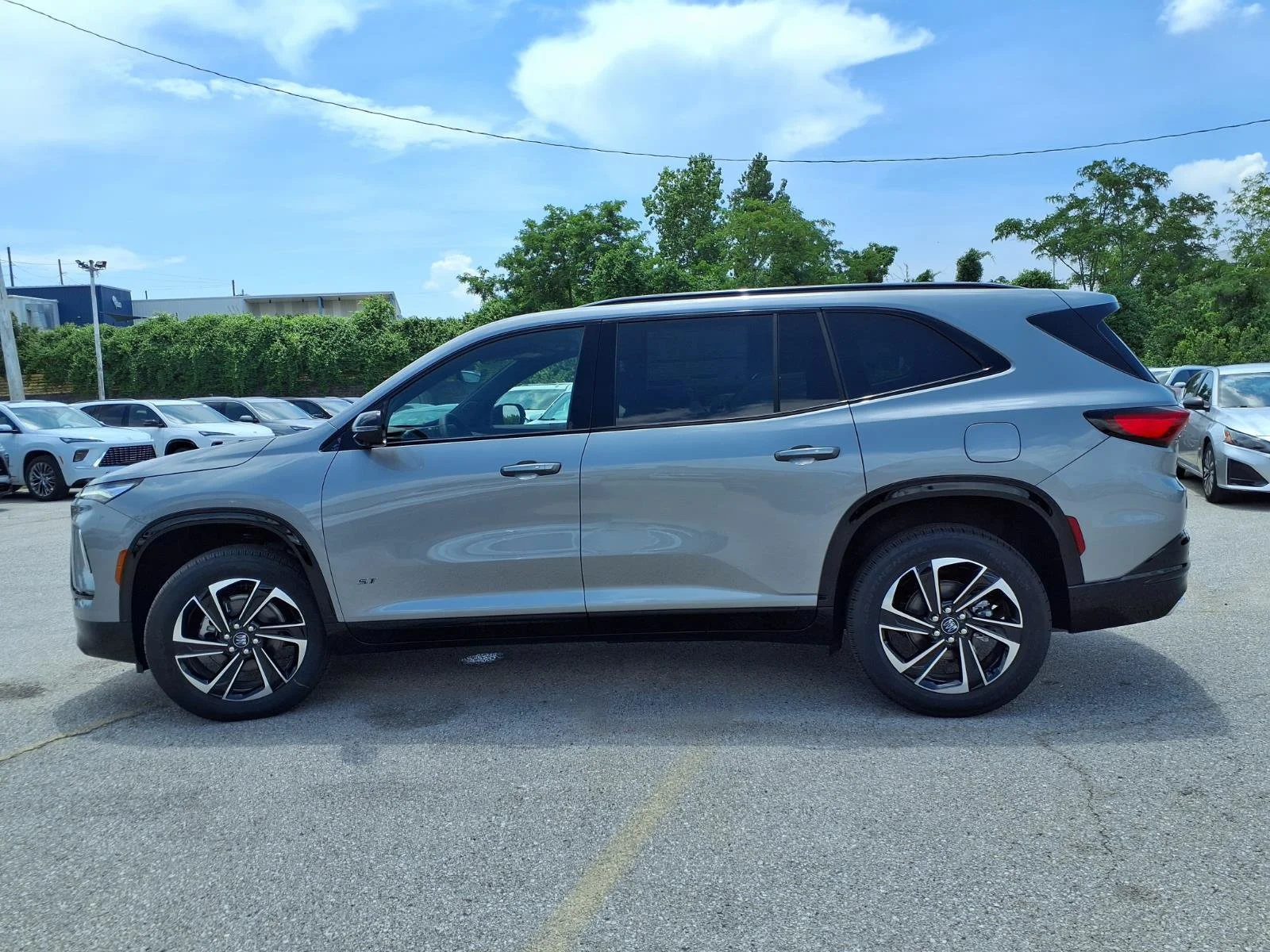 2026 Buick Enclave Sport Touring - Photo 24