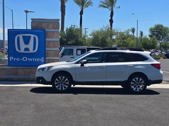 Used 2017 Crystal White Pearl Subaru 2.5i image 7