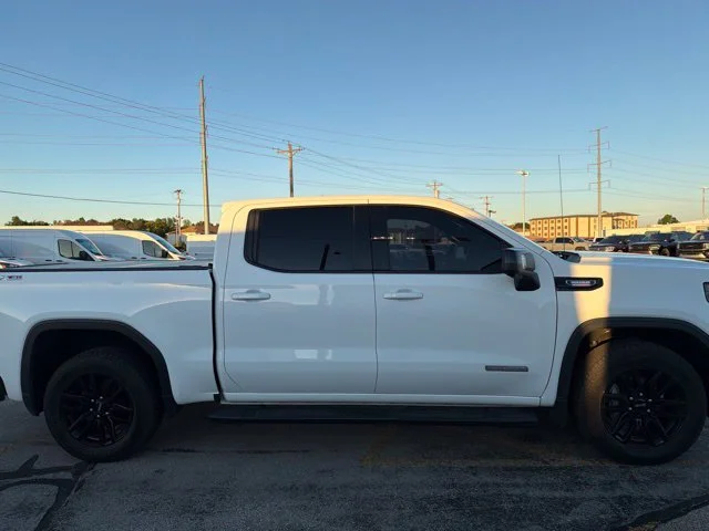 Used 2022 Summit White GMC Elevation image 5