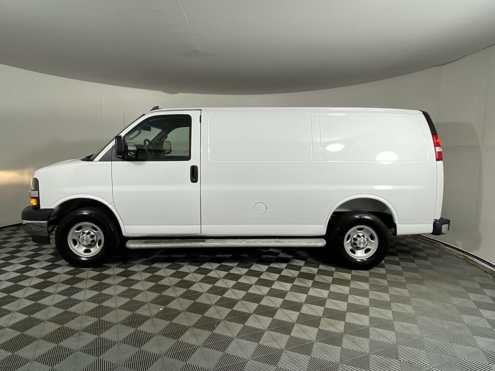 Used 2025 Summit White Chevrolet Cargo Van image 11