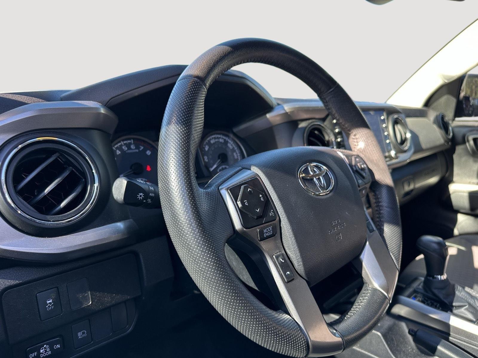 Used 2022 Celestial Silver Metallic Toyota SR5 image 11