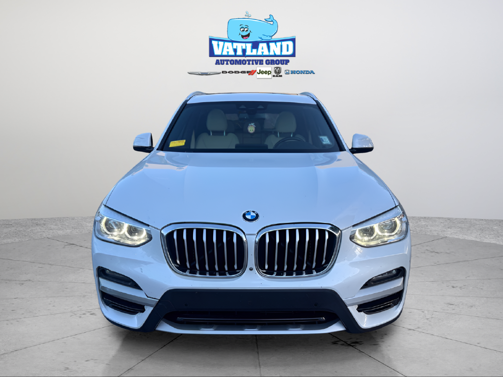 Used 2021 White BMW sDrive30i image 8