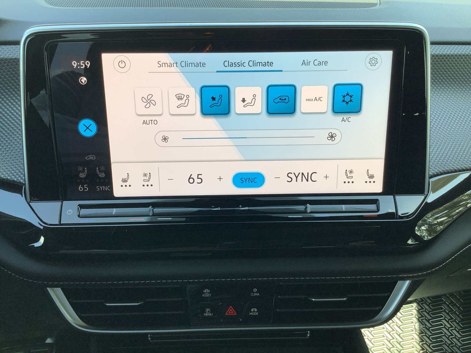 New 2026 OPAL WHITE Volkswagen 2.0T SEL R-Line Black image 18