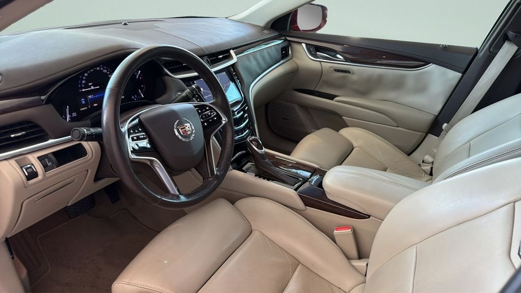 Used 2014 Red Cadillac Luxury image 27