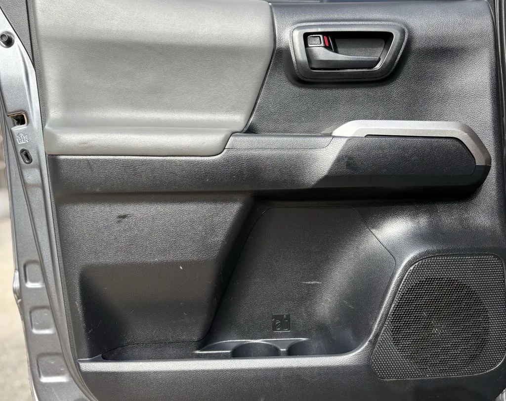 Used 2022 Magnetic Gray Metallic Toyota SR5 image 22