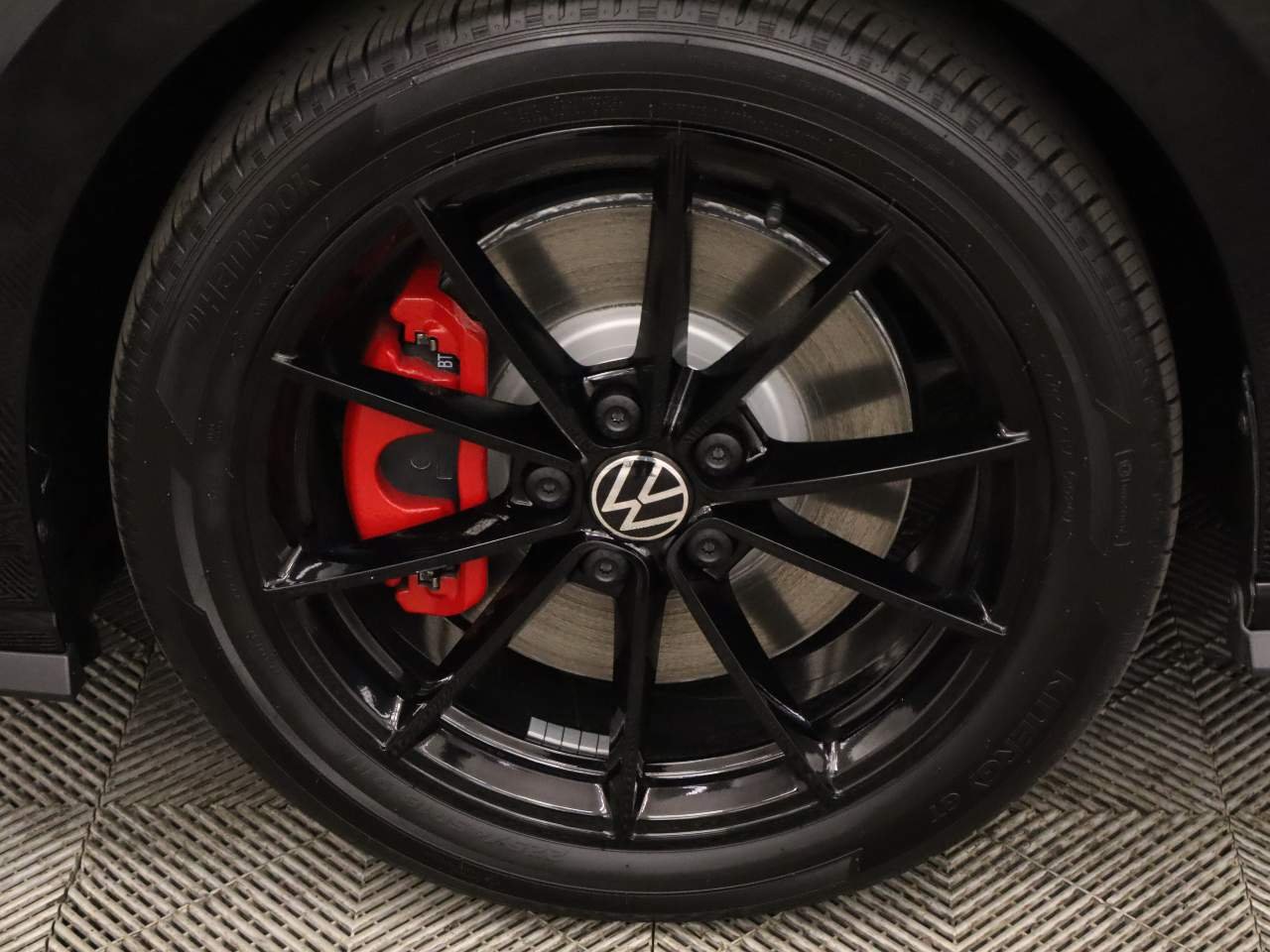 2026 Volkswagen Jetta GLI Autobahn - Photo 6