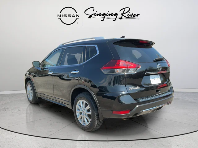 Used 2018 Black Nissan SV image 5