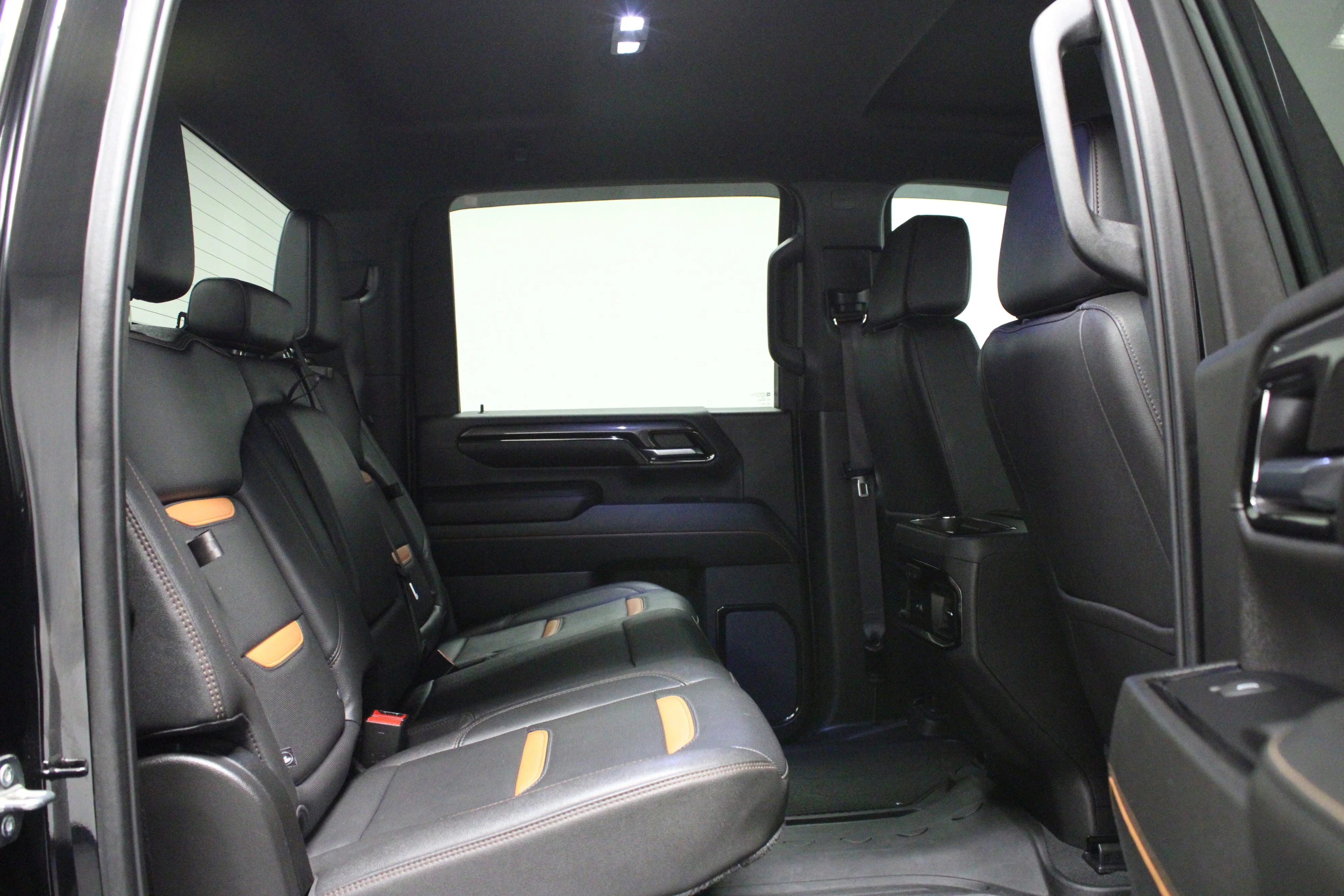 Used 2024 Onyx Black GMC AT4 image 15