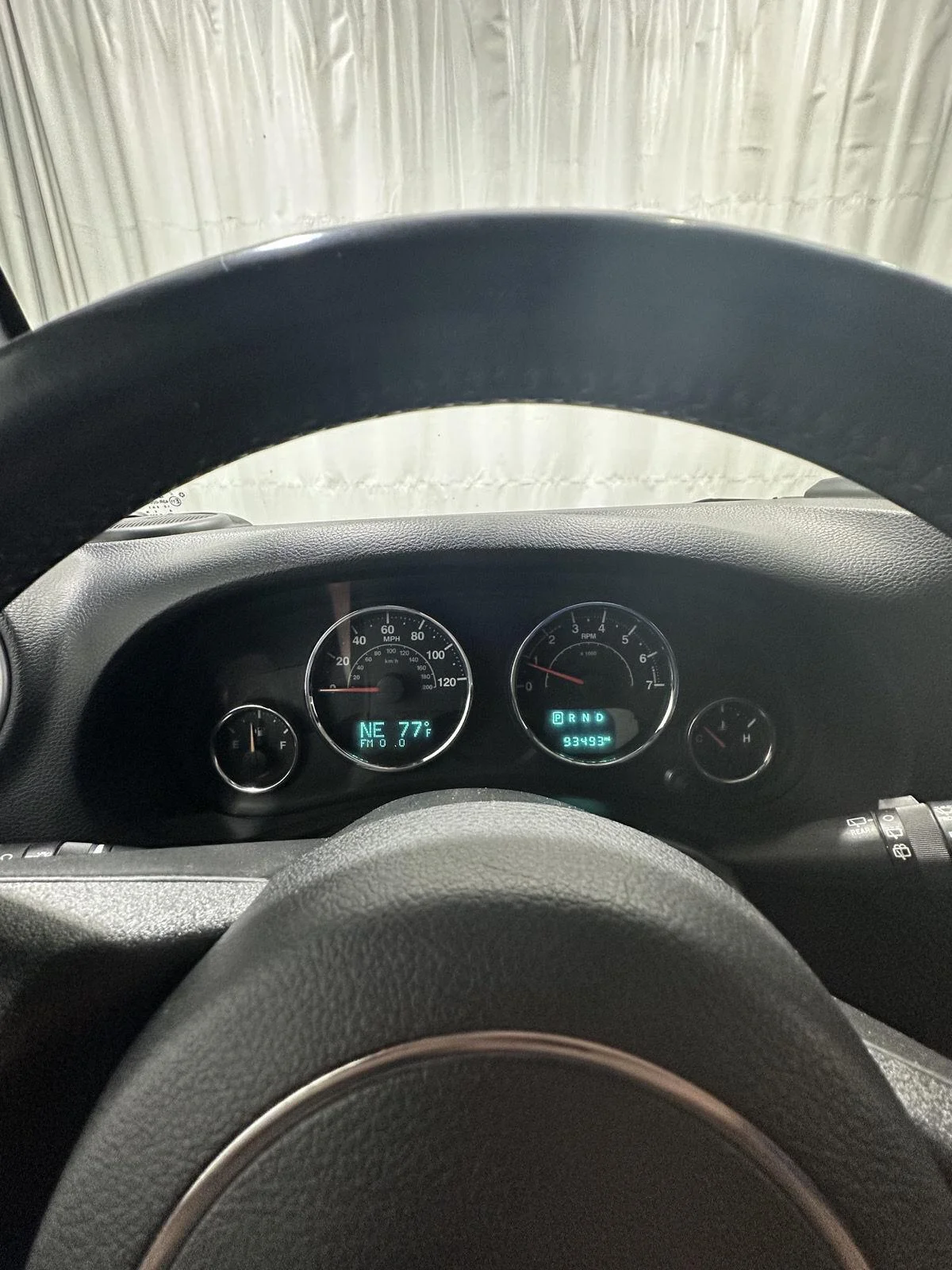 Used 2015 Black Jeep Sahara image 10