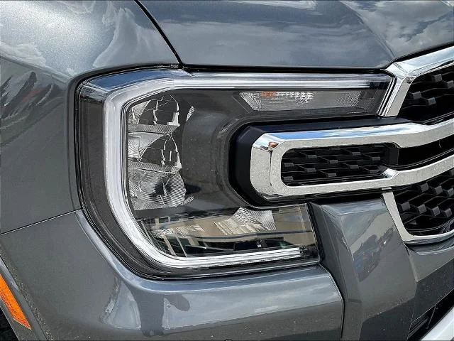 New 2026 Carbonized Gray Metallic Ford Lariat® image 68