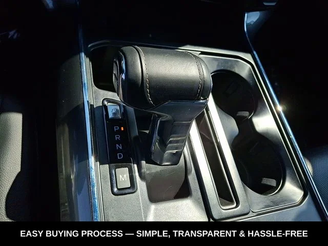 Used 2023 Red Ford Lariat image 16