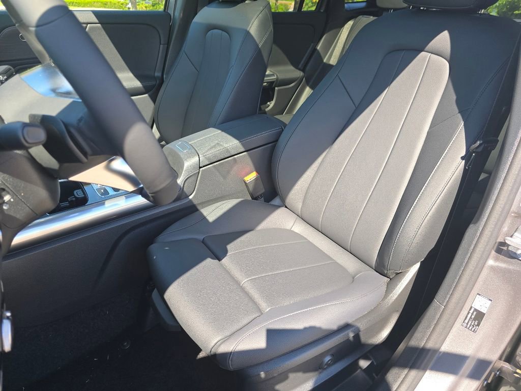 New 2026 Mountain Grey Metallic Mercedes-Benz GLA 250 image 61
