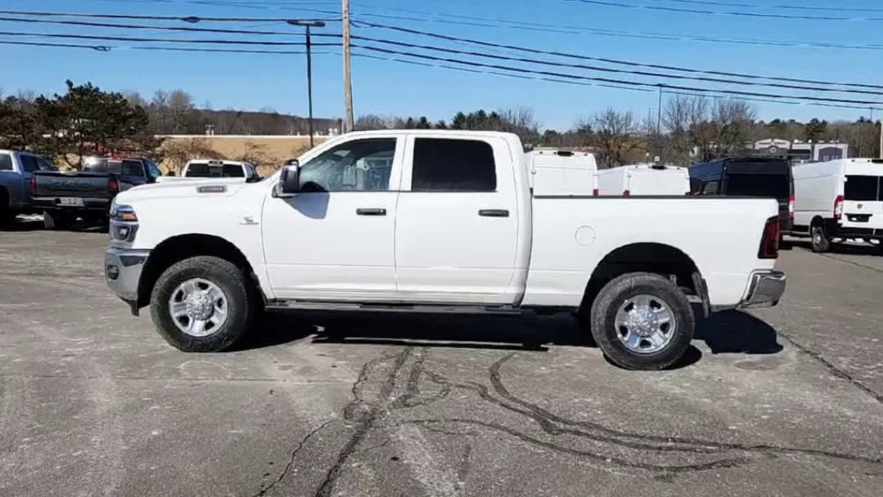 New 2026 Bright White Clear-Coat Exterior Paint RAM Tradesman image 5