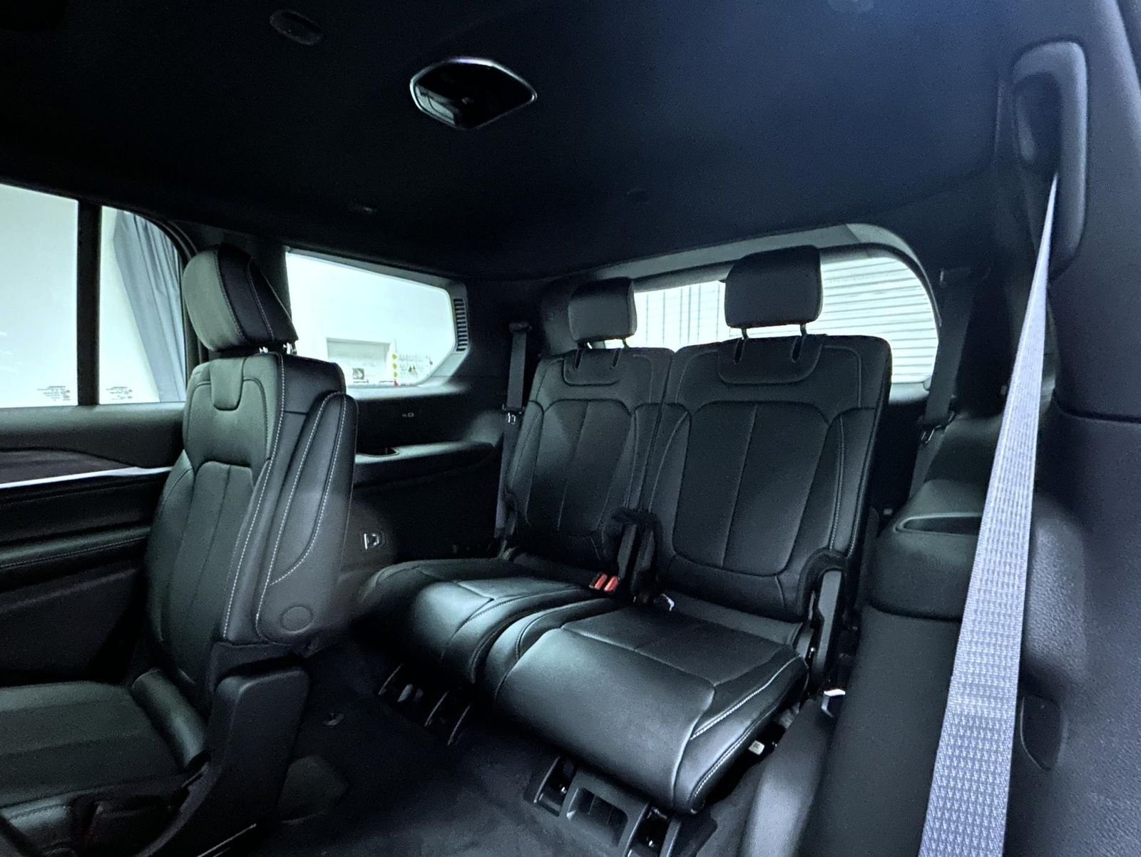 New 2026 Bright White Clearcoat Jeep Limited Reserve image 19