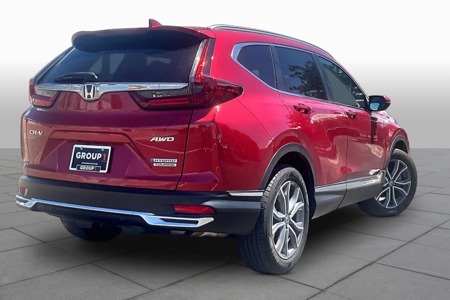 Used 2022 Radiant Red Metallic Honda Touring image 13