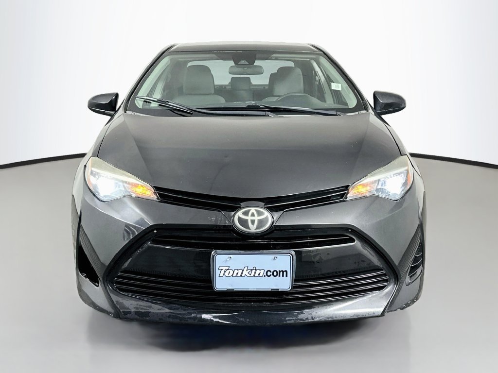 Used 2017 Black Sand Pearl Toyota L image 3
