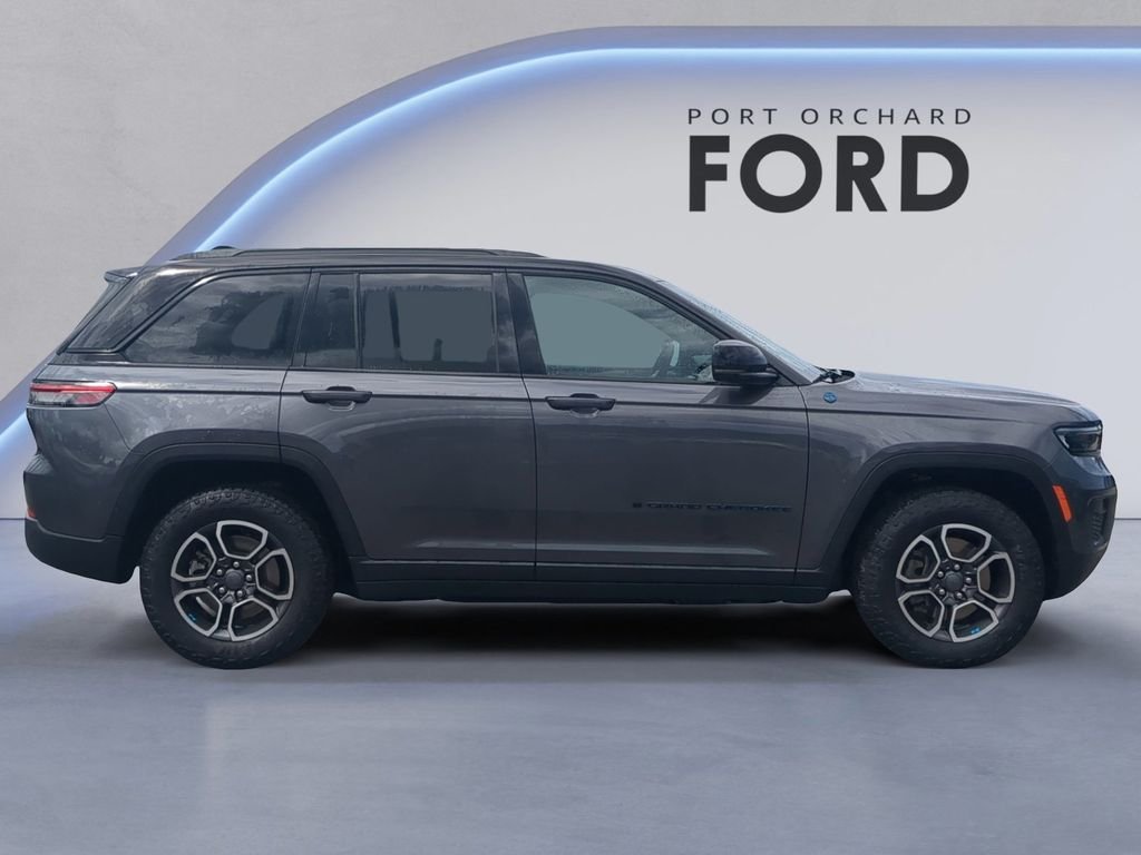 Used 2023 Gray Jeep Trailhawk 4xe image 8