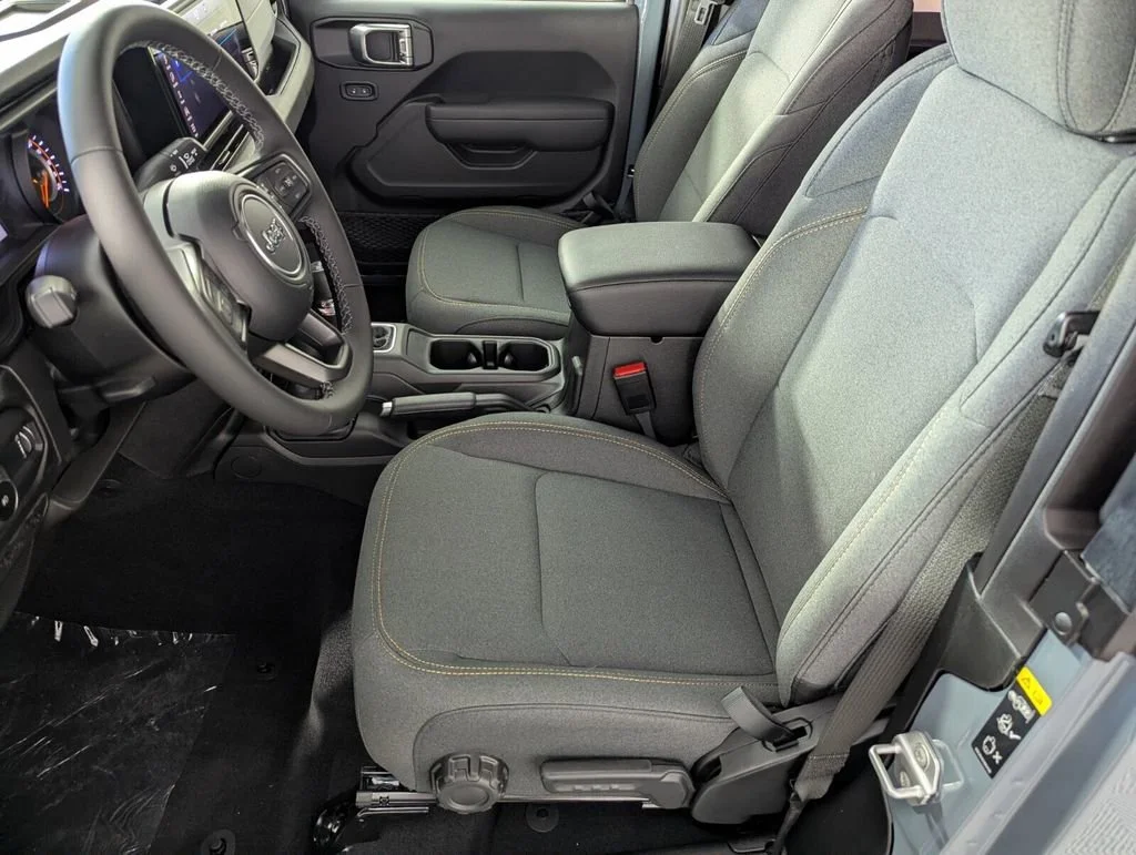 New 2026 Anvil Clear-Coat Exterior Paint Jeep Sport S image 10