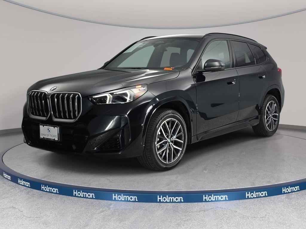 Used 2026 Black Sapphire Metallic BMW xDrive28i image 1